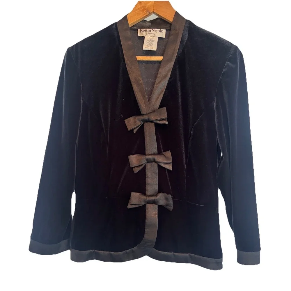 Ronnie Nicole‎ Med Velvet Black Jacket Satin Bow Snap Front Party Sp Occasion